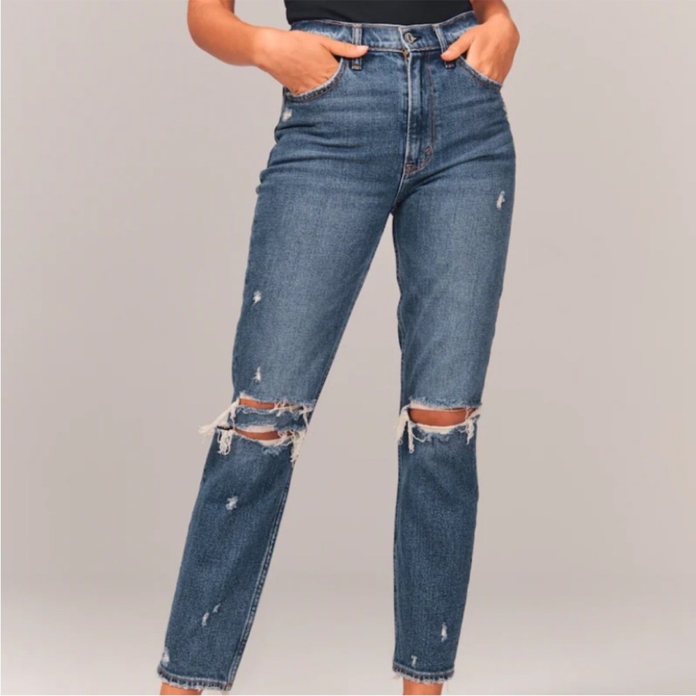 Abercrombie & Fitch Curve Love The Mom High Rise - Size 25/0 XS